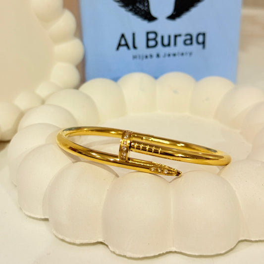 Luxe Nail Bangle