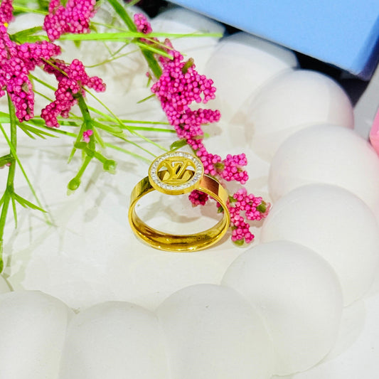 LV Ring