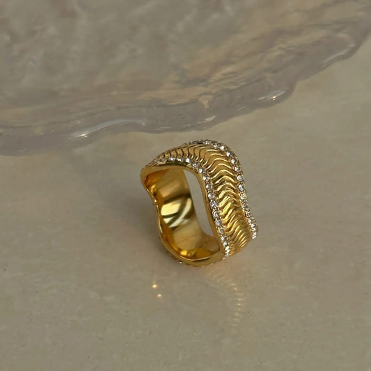 Ares Wave Ring