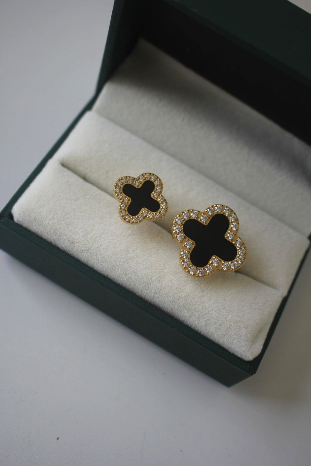 Clover Ring